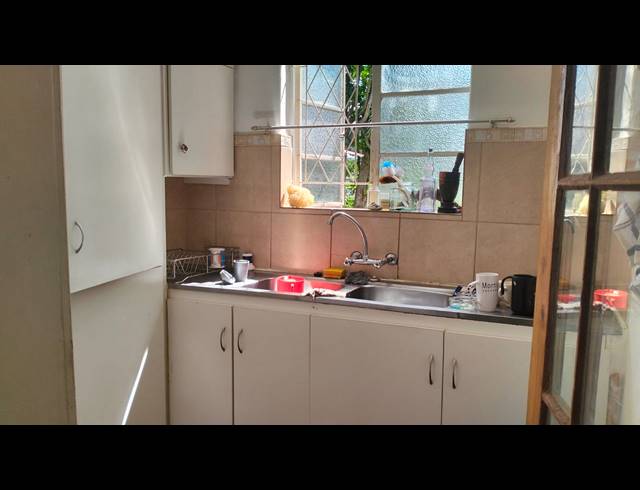 4 BEDROOM HOUSE FOR SALE IN PRESTBURY